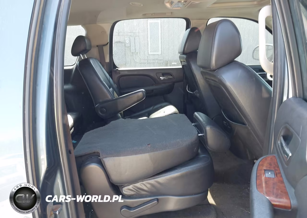 2008 Chevrolet Suburban 1500 Ltz VIN:3GNFK16368G176674 - 8