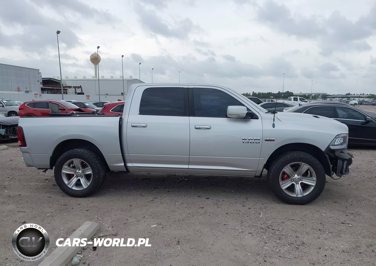 2013 Ram 1500 Sport VIN:1C6RR6MT7DS588369 - 14