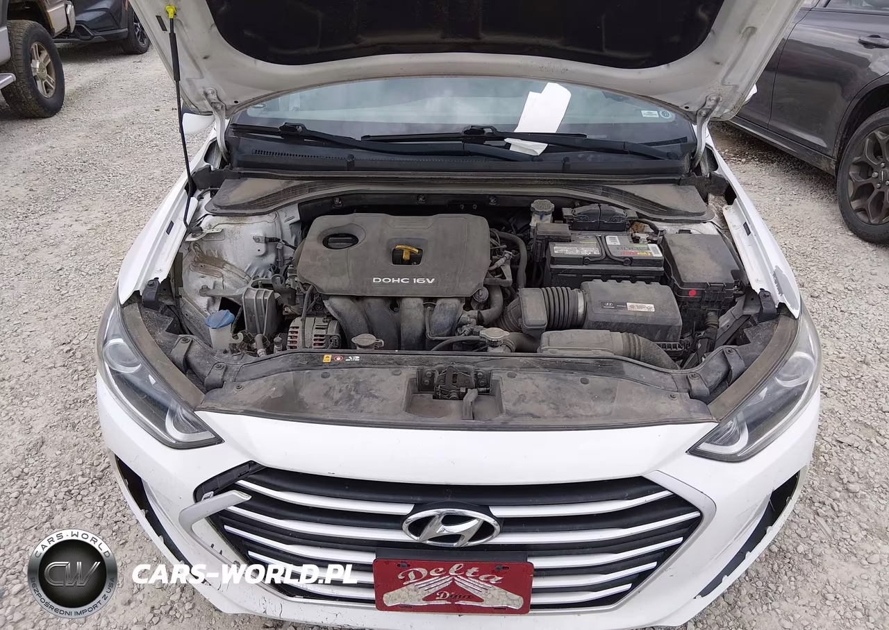 2018 Hyundai Elantra Sel VIN:5NPD84LF8JH358274 - 10