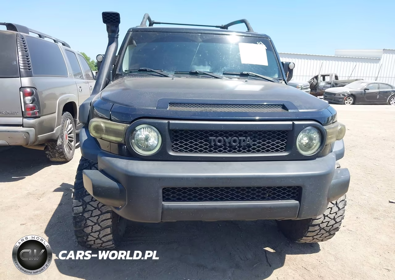 2008 Toyota Fj Cruiser VIN:JTEBU11F680104604 - 12