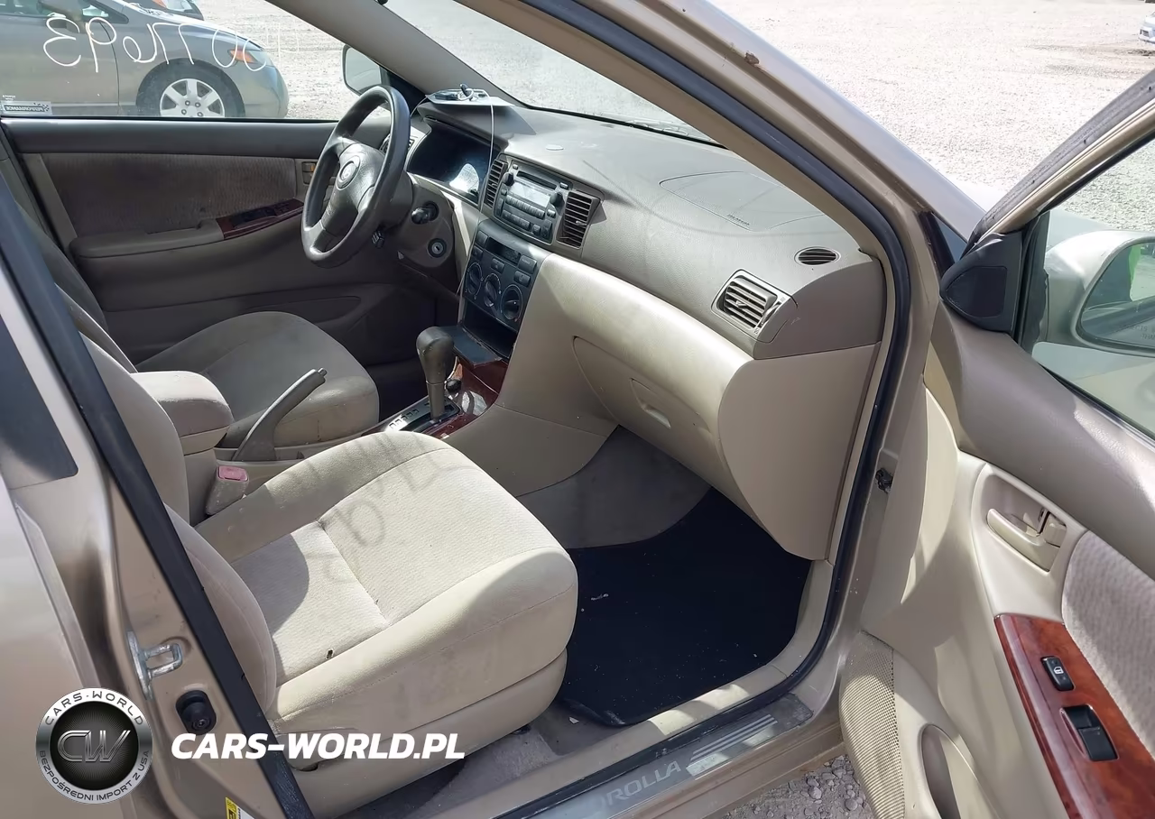 2005 Toyota Corolla Le VIN:1NXBR30E55Z358749 - 5