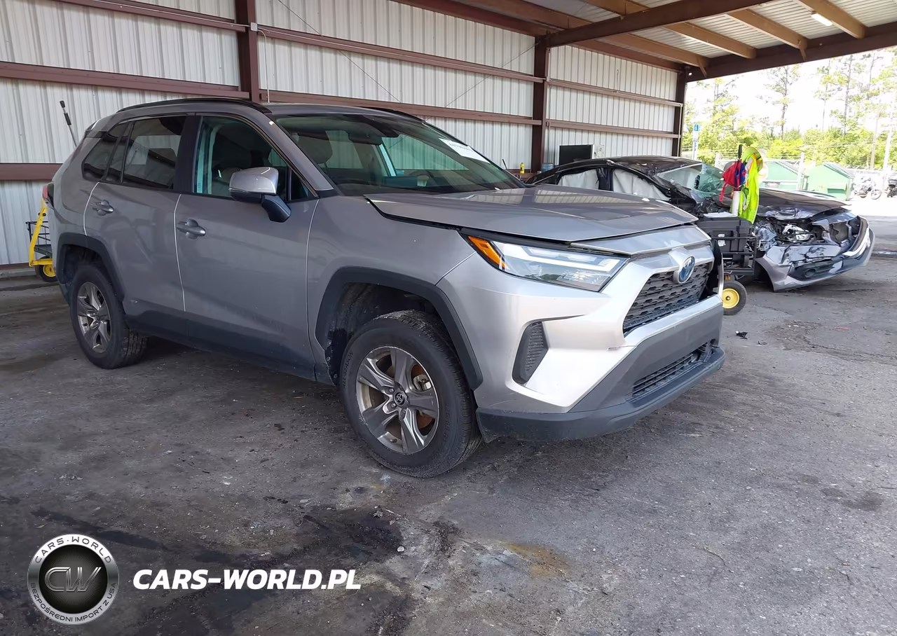 2024 Toyota Rav4 Hybrid Xle – zdjęcie 1 z 18
