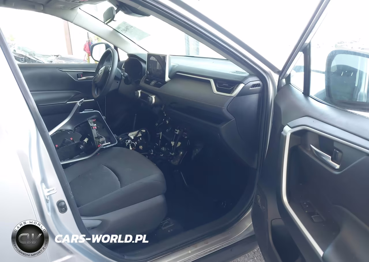 2024 Toyota Rav4 Hybrid Xle VIN:4T3RWRFVXRU147707 - 5