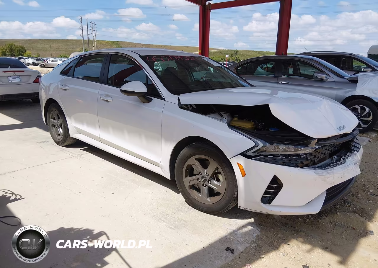 2023 Kia K5 Lxs – zdjęcie 1 z 16
