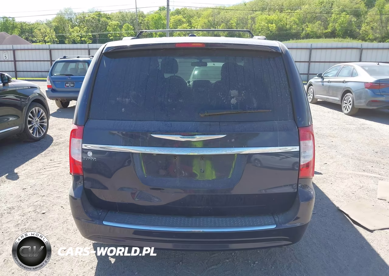 2012 Chrysler Town & Country Touring VIN:2C4RC1BG5CR216533 - 16
