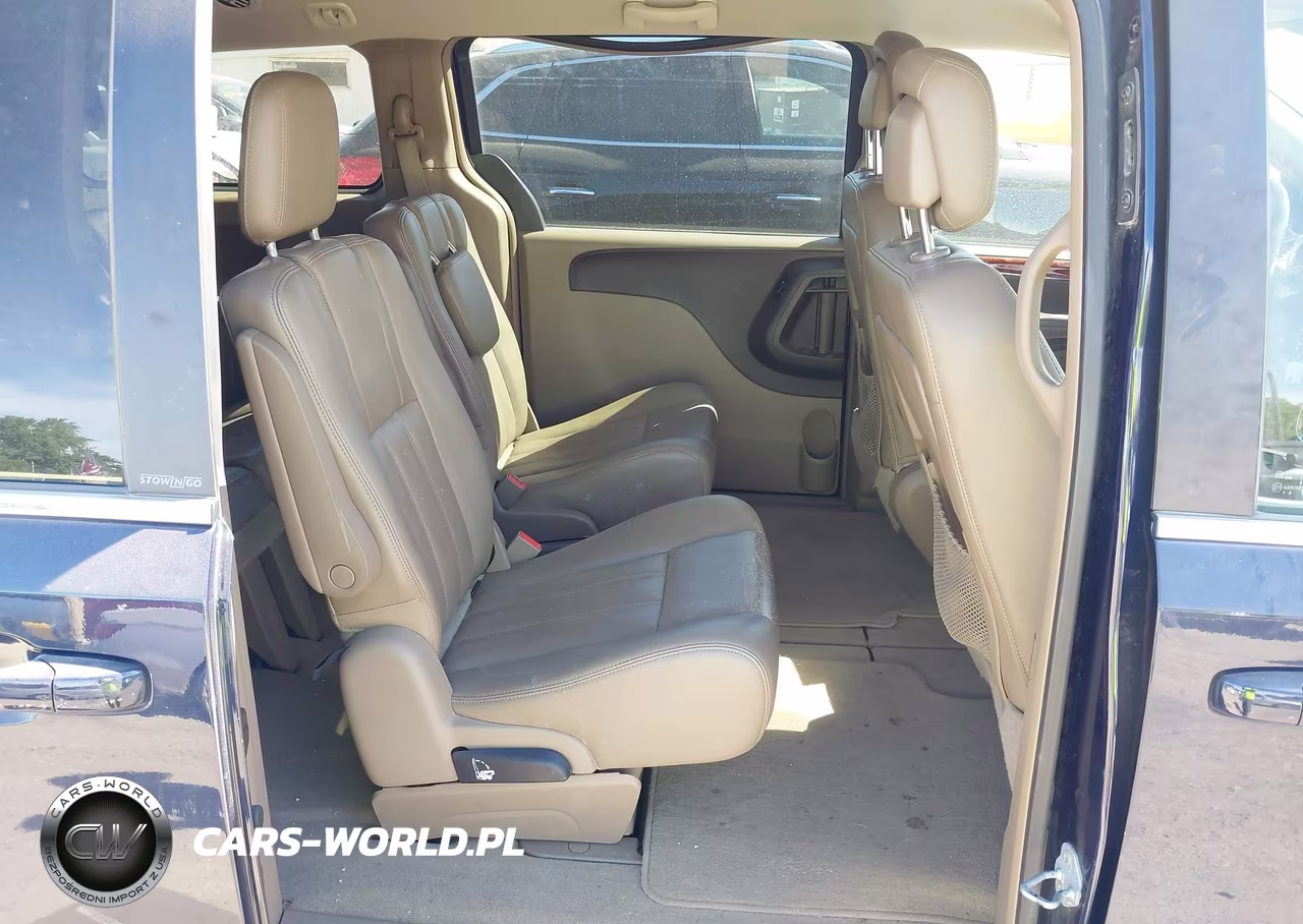 2012 Chrysler Town & Country Touring VIN:2C4RC1BG5CR216533 - 8