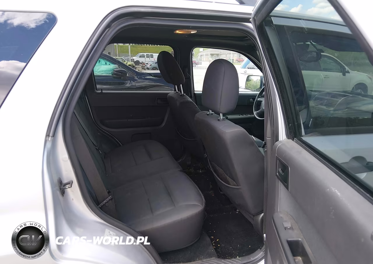 2011 Ford Escape Xlt VIN:1FMCU9D79BKA90751 - 8