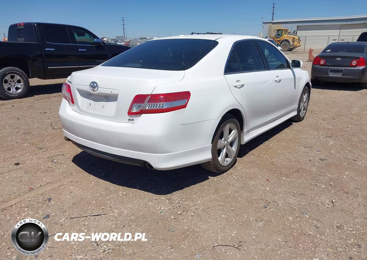 2011 Toyota Camry Base VIN:4T1BF3EK8BU749462 - 4