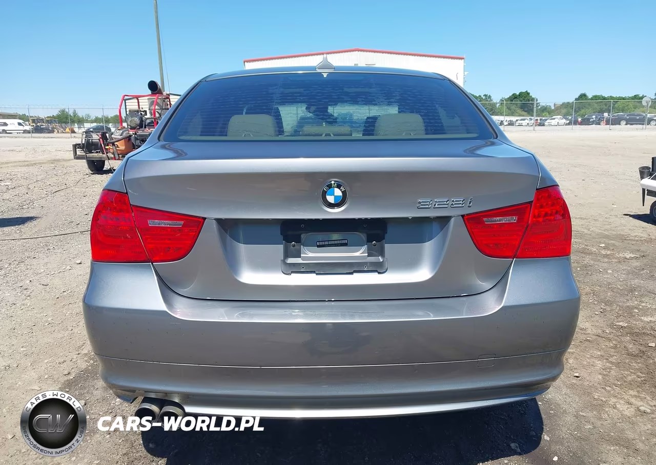 2009 BMW 328I VIN:WBAPH73589E127289 - 16
