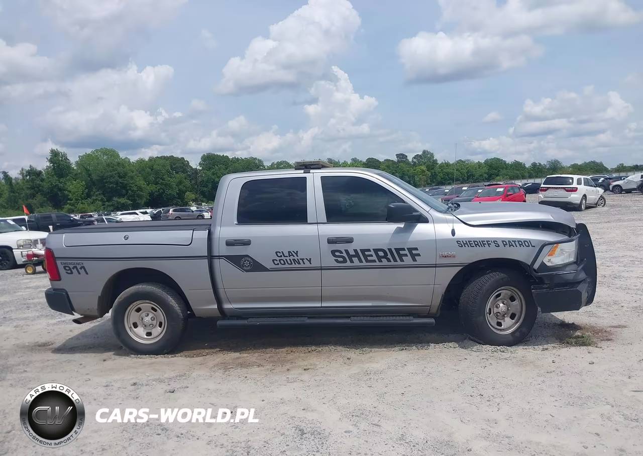 2019 Ram 1500 Classic Tradesman 4X4 5'7 Box VIN:1C6RR7KT1KS697075 - 12