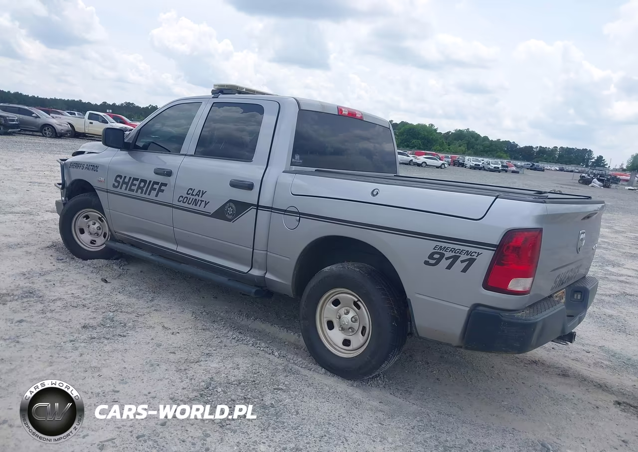 2019 Ram 1500 Classic Tradesman 4X4 5'7 Box VIN:1C6RR7KT1KS697075 - 3