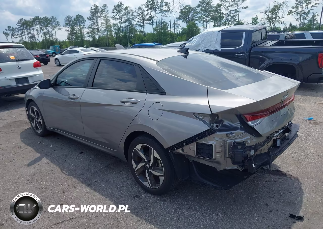 2023 Hyundai Elantra Sel VIN:KMHLS4AG2PU428922 - 3