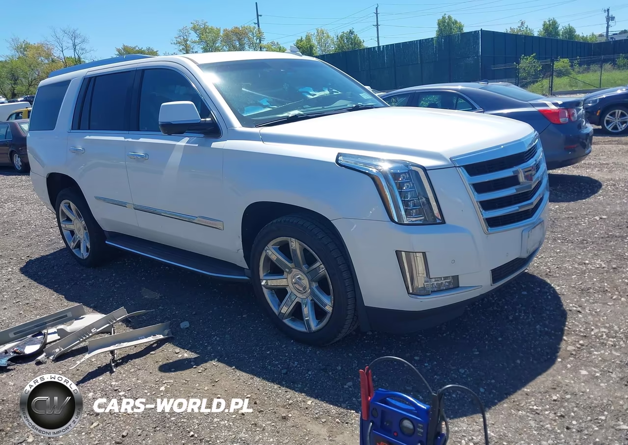 2016 Cadillac Escalade Luxury Collection