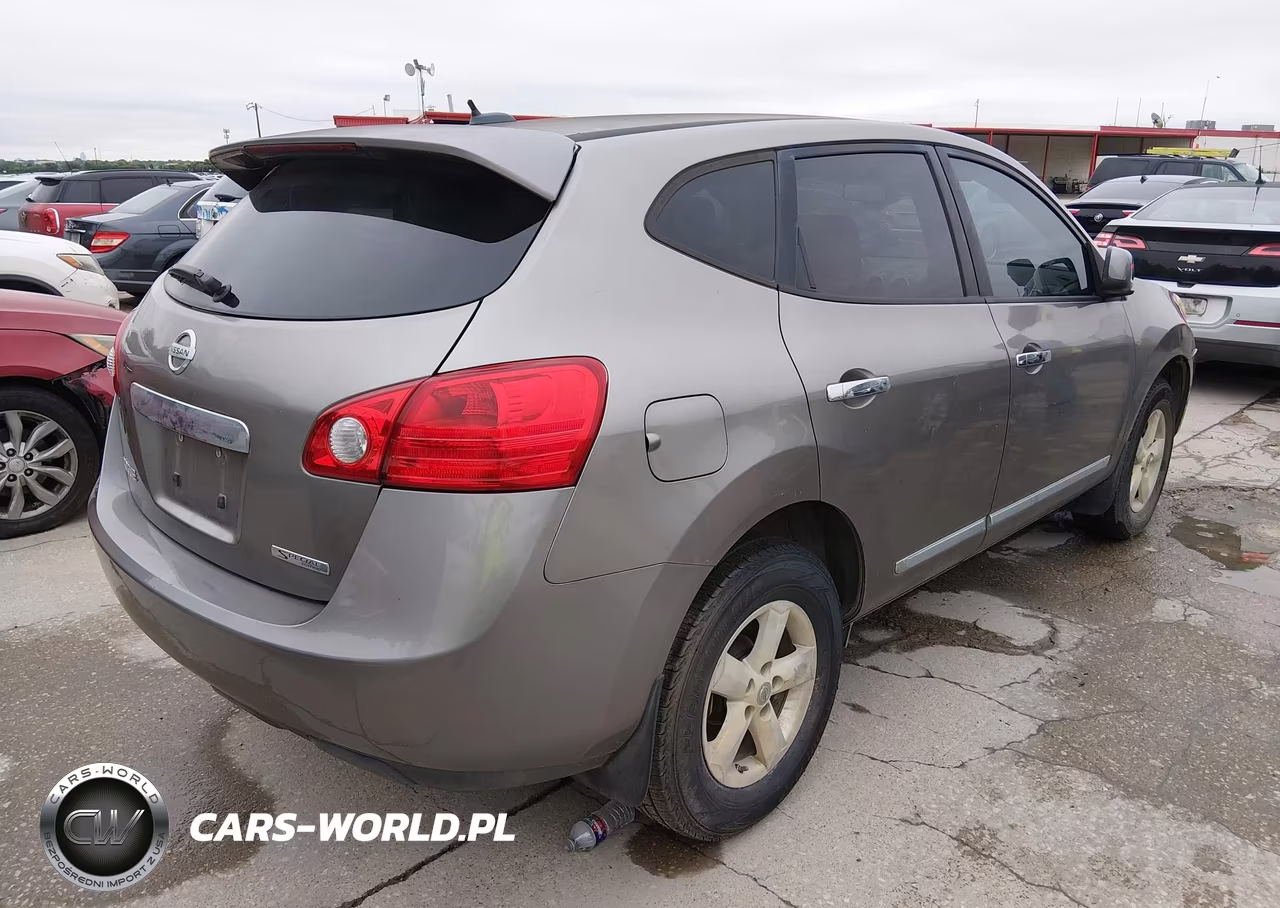 2013 Nissan Rogue S VIN:JN8AS5MTXDW508726 - 4