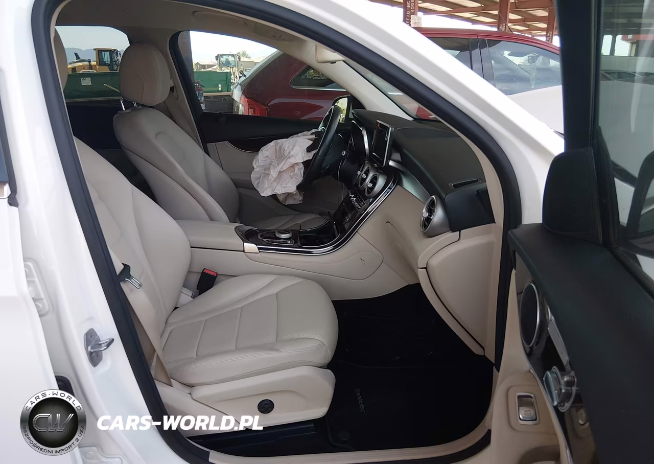2017 Mercedes-Benz Glc 300 4Matic VIN:WDC0G4KB0HF245109 - 5