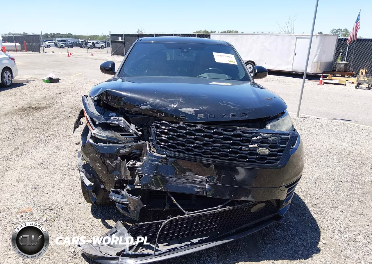 2018 Land Rover Range Rover Velar P250 Hse R-Dynamic VIN:SALYM2RX0JA774207 - 12