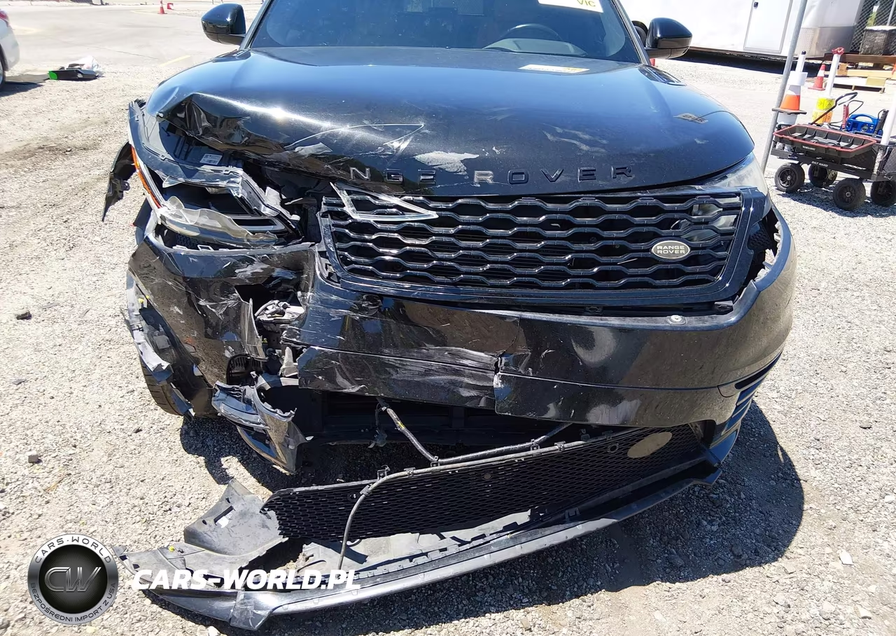 2018 Land Rover Range Rover Velar P250 Hse R-Dynamic VIN:SALYM2RX0JA774207 - 6