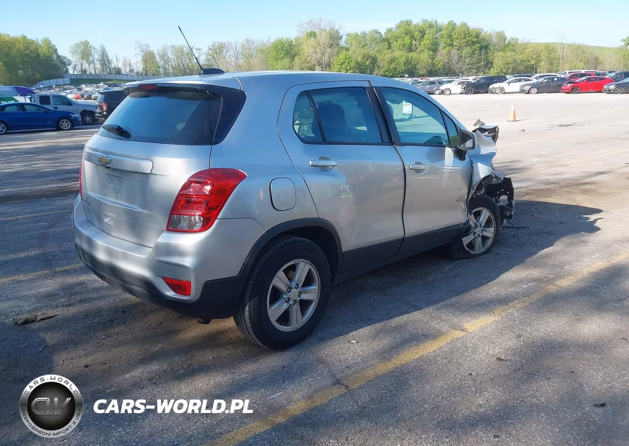 2017 Chevrolet Trax Ls VIN:KL7CJNSB6HB240754 - 4