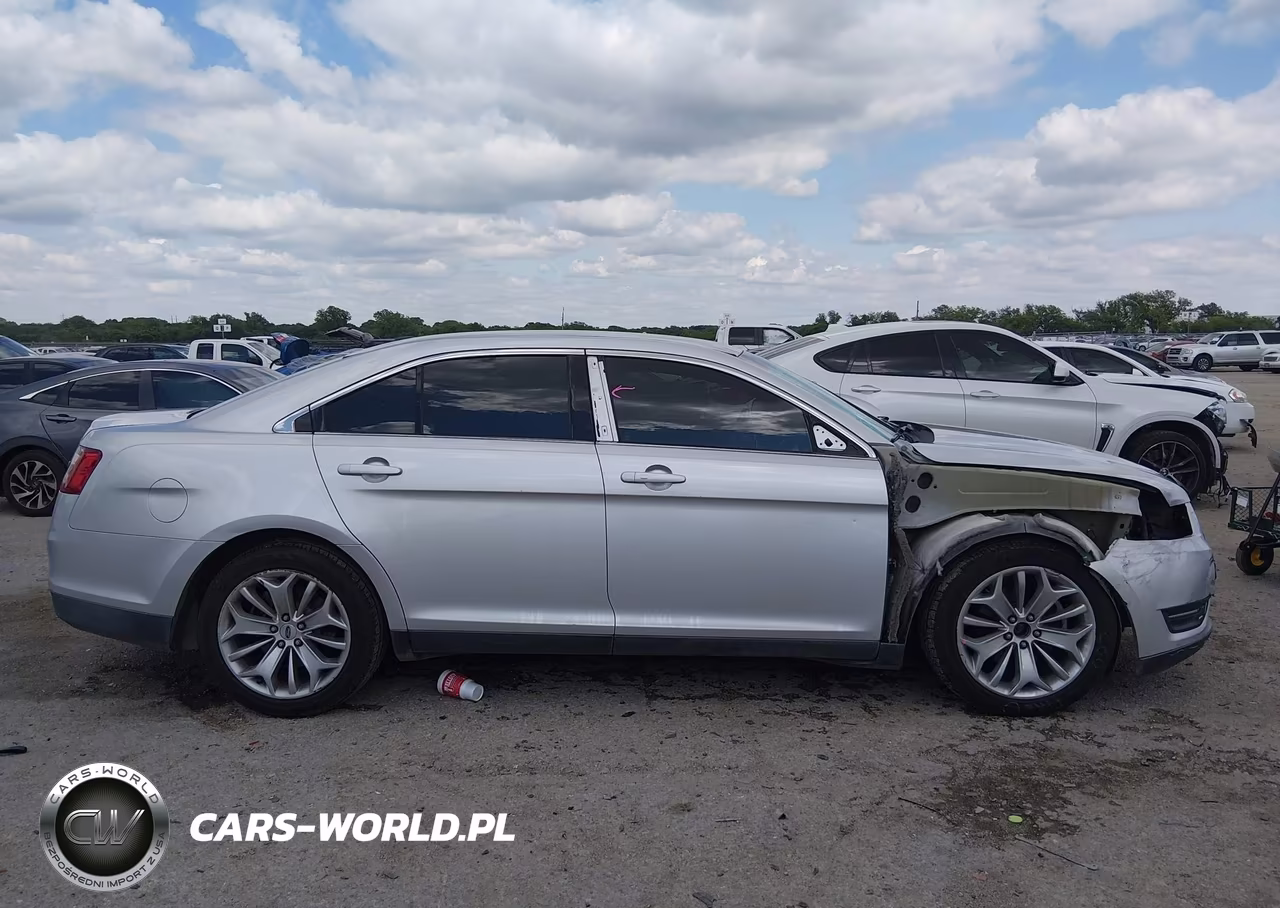 2017 Ford Taurus Limited VIN:1FAHP2F89HG114983 - 13