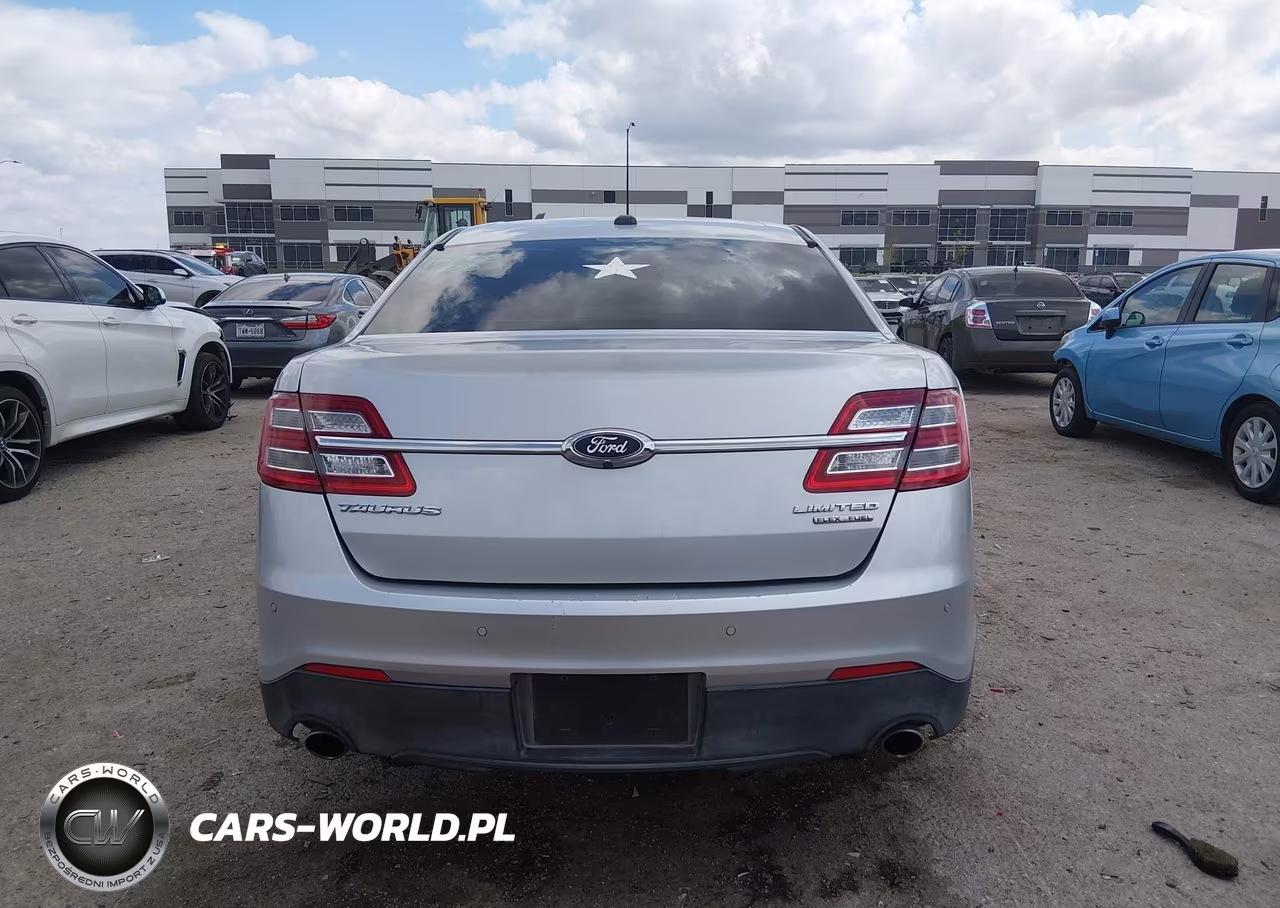 2017 Ford Taurus Limited VIN:1FAHP2F89HG114983 - 16
