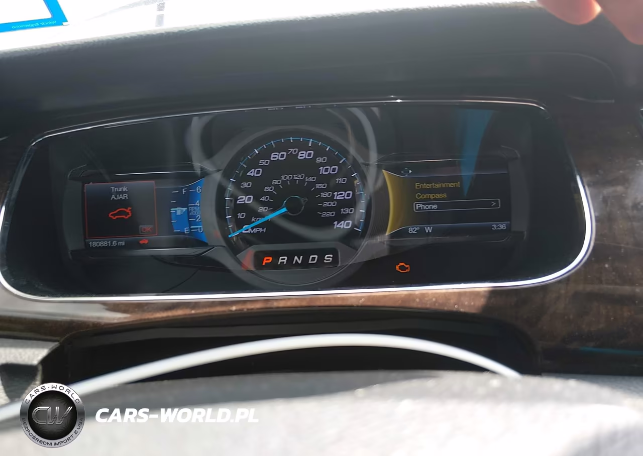 2017 Ford Taurus Limited VIN:1FAHP2F89HG114983 - 7