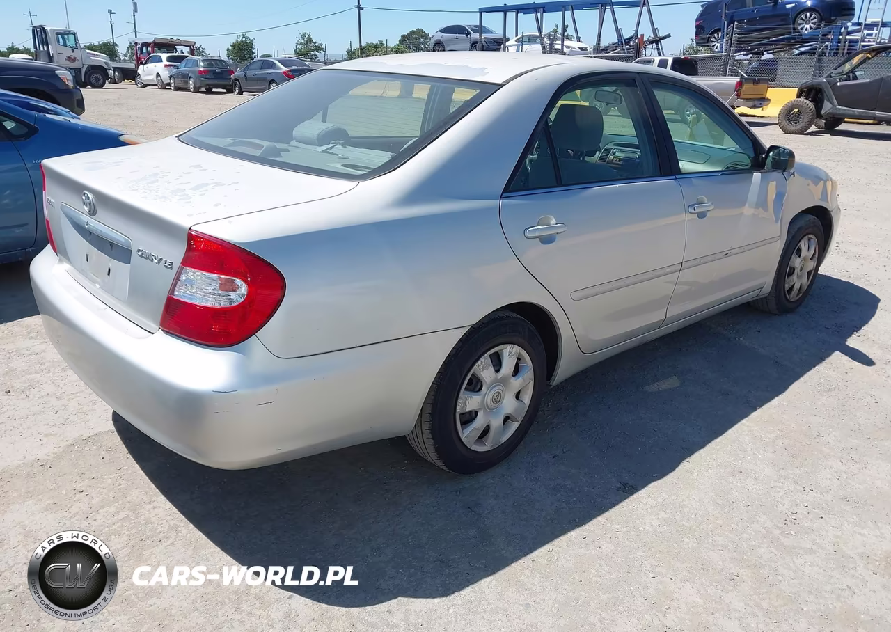 2003 Toyota Camry Le VIN:4T1BE32K63U720292 - 4