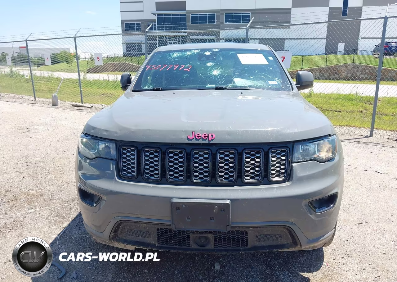 2020 Jeep Grand Cherokee Altitude 4X2 VIN:1C4RJEAG6LC337482 - 12