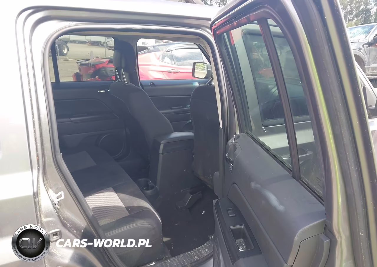 2012 Jeep Patriot Sport VIN:1C4NJPBAXCD576287 - 8