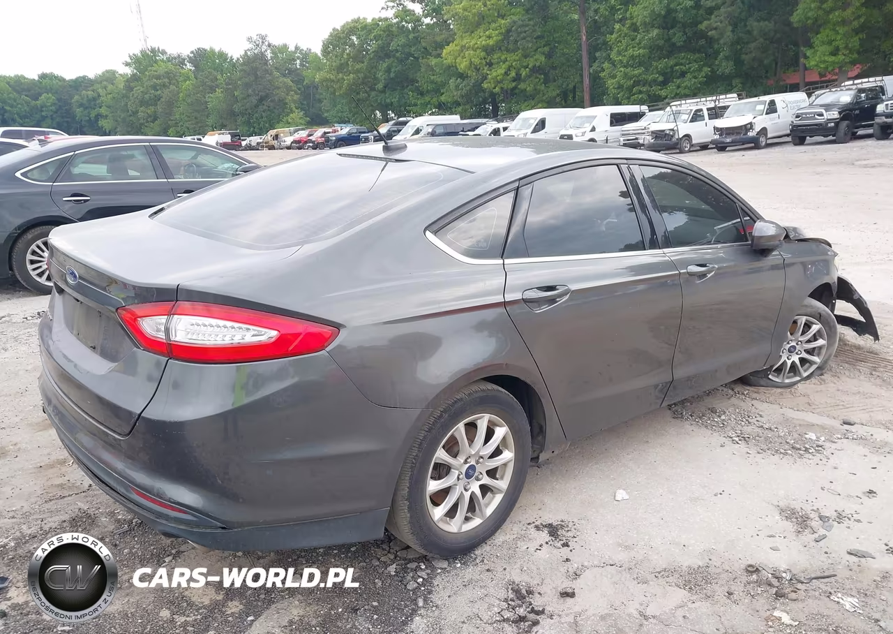 2016 Ford Fusion S VIN:1FA6P0G77G5100852 - 4