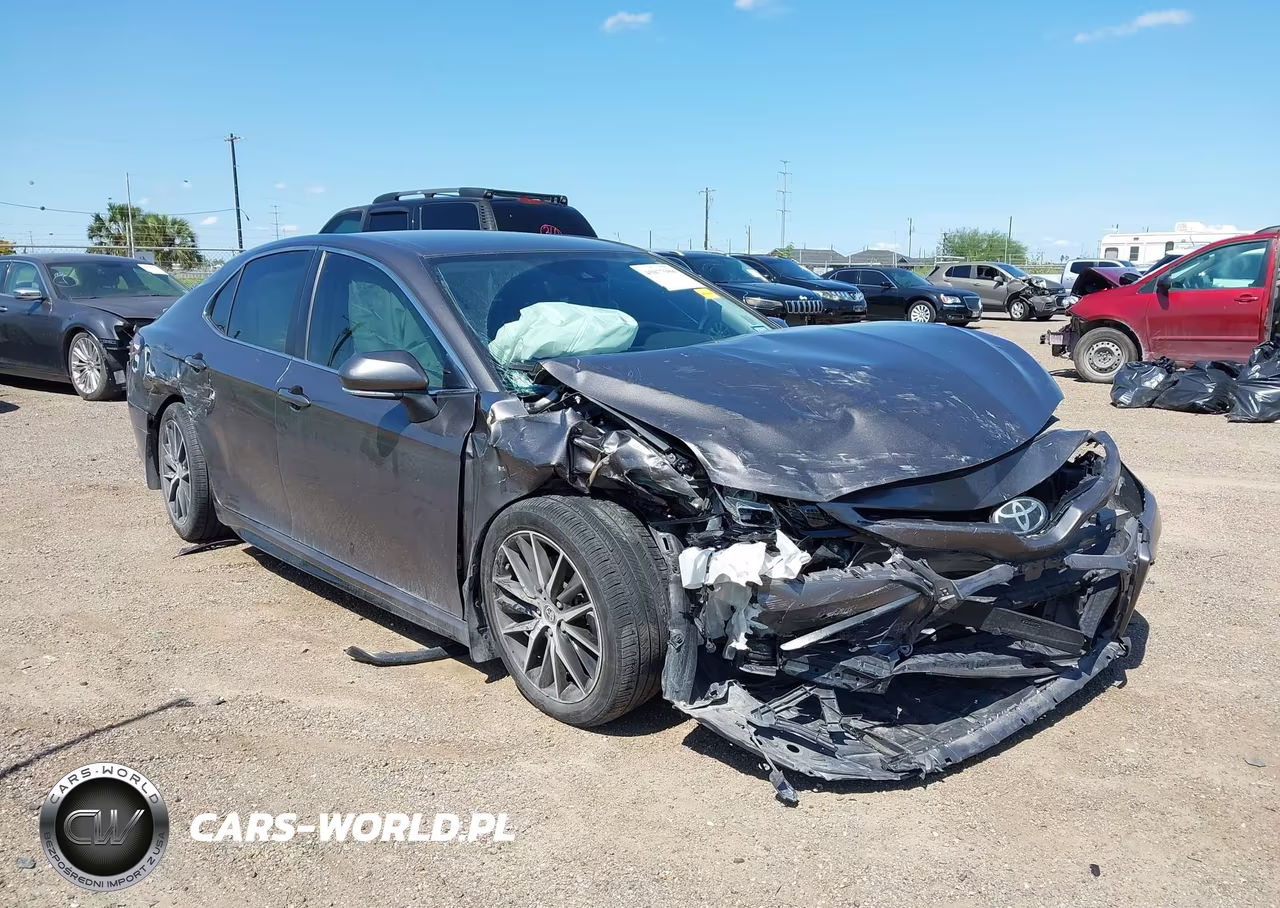 2023 Toyota Camry Se – zdjęcie 1 z 17