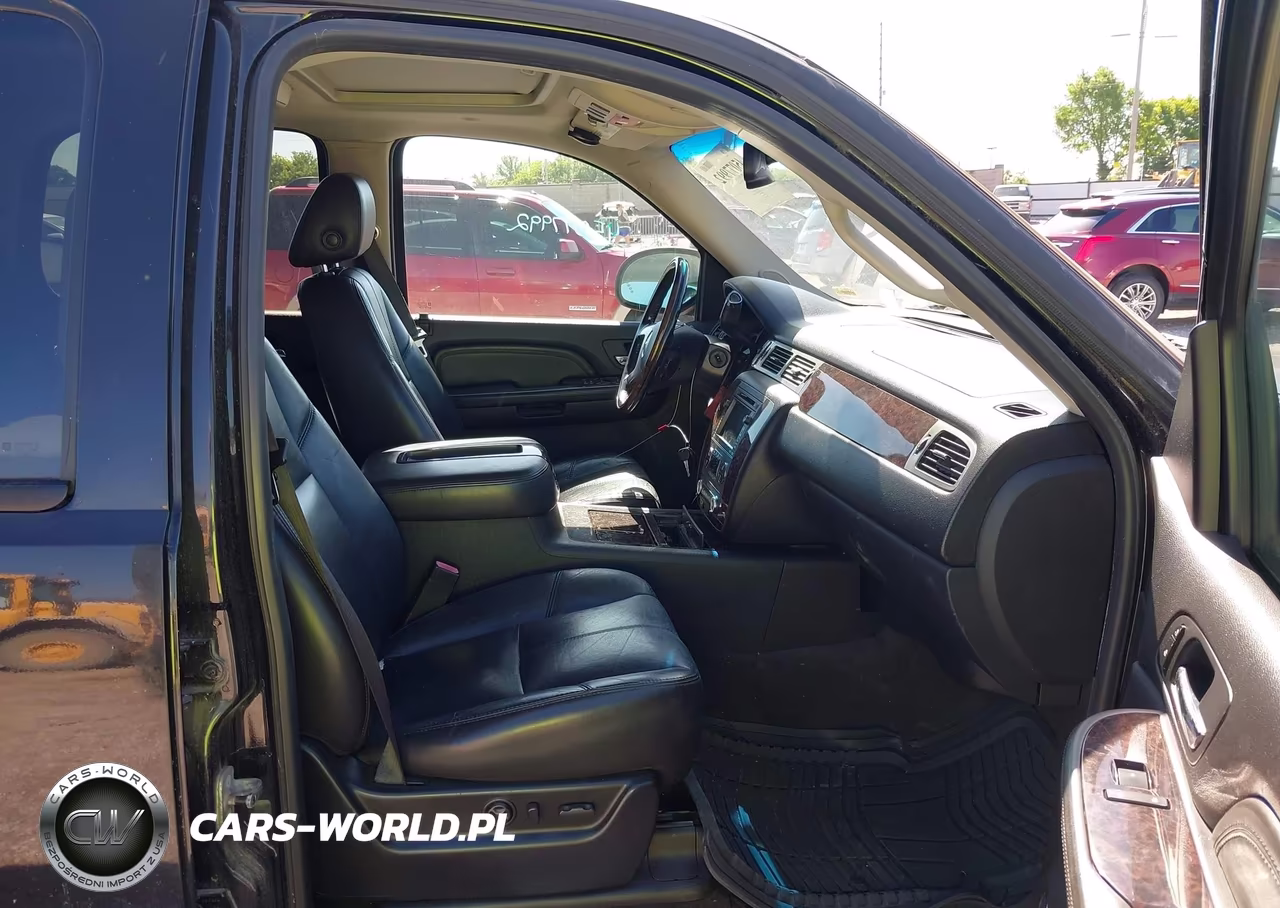 2007 GMC Yukon Denali Denali VIN:1GKFK63817J319912 - 5