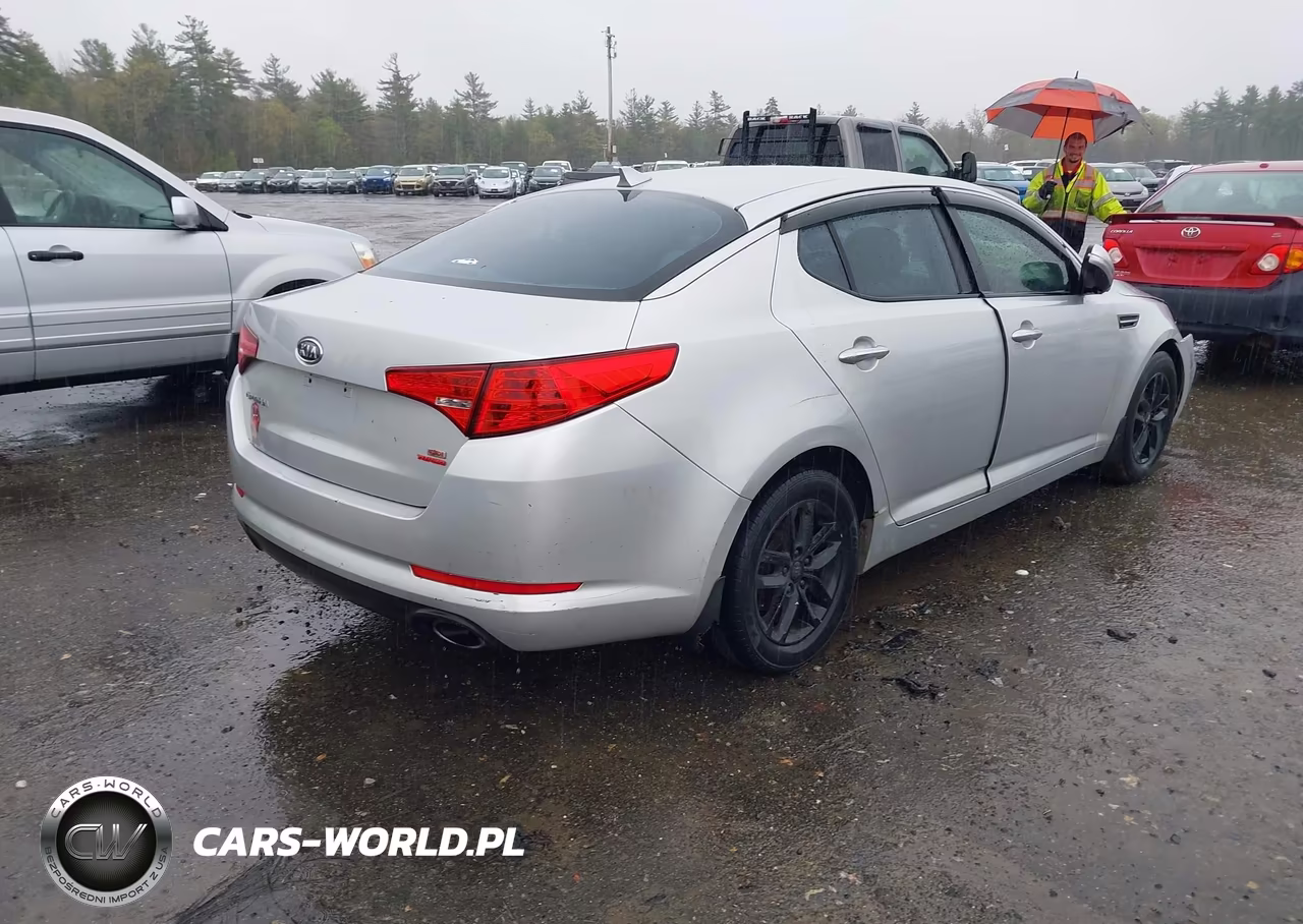 2011 Kia Optima Lx VIN:KNAGM4A77B5164693 - 4