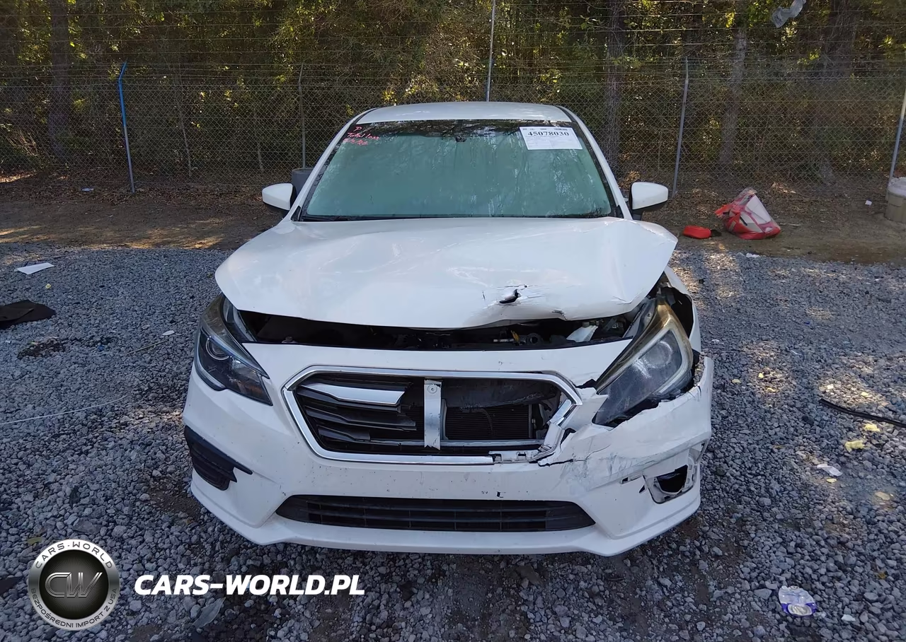 2018 Subaru Legacy 2.5I Premium VIN:4S3BNAC65J3016906 - 11