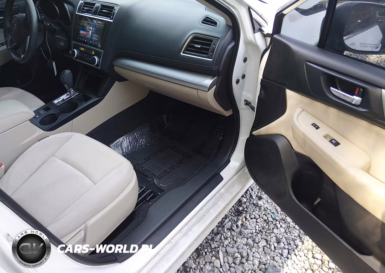 2018 Subaru Legacy 2.5I Premium VIN:4S3BNAC65J3016906 - 5
