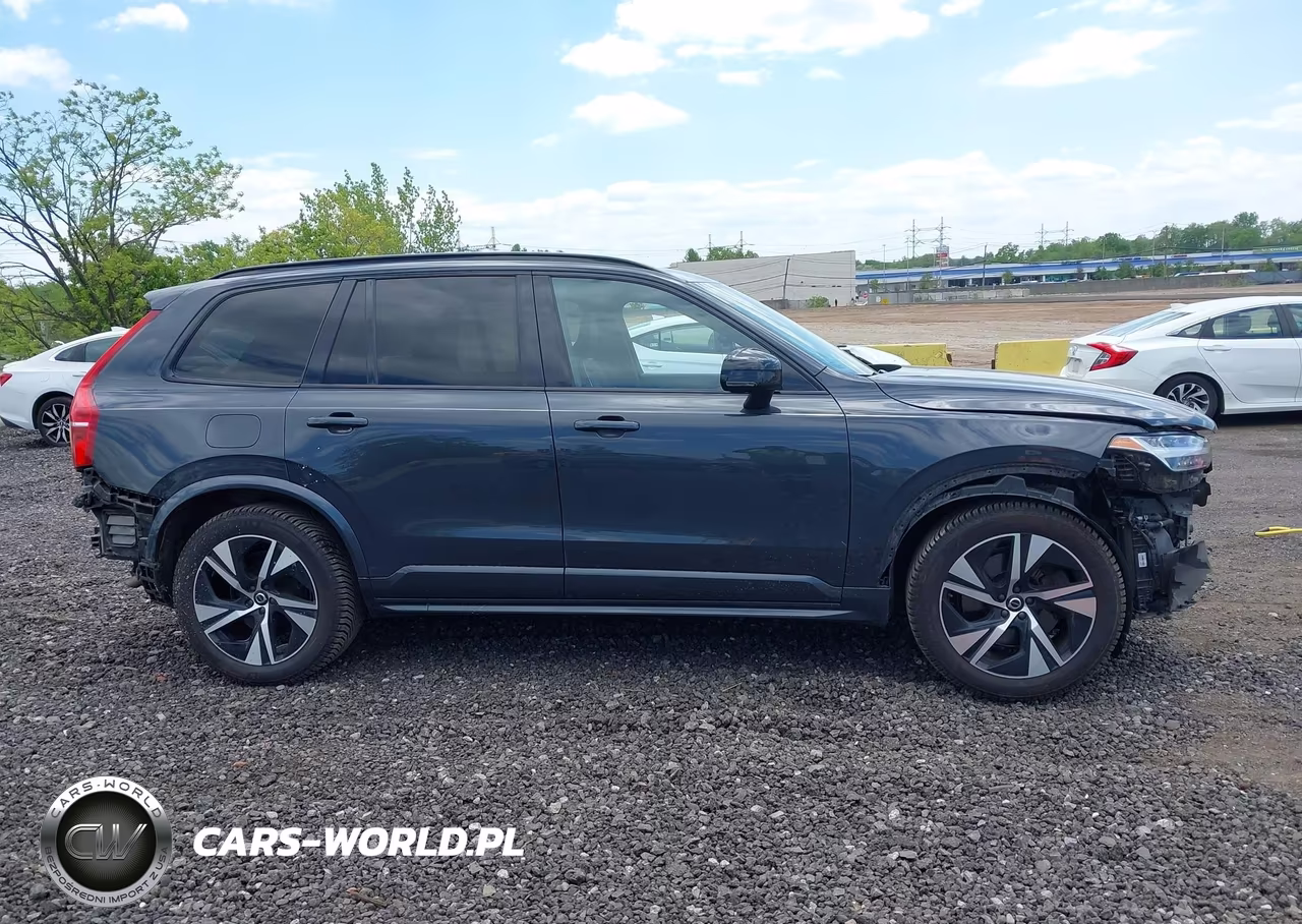 2022 Volvo Xc90 Recharge Plug-In Hybrid T8 R-Design Extended Range 7P VIN:YV4H60CM5N1833954 - 13