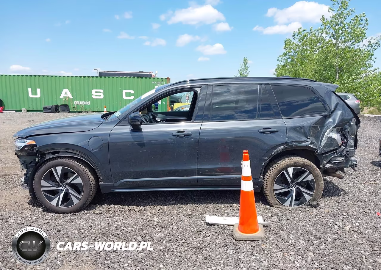 2022 Volvo Xc90 Recharge Plug-In Hybrid T8 R-Design Extended Range 7P VIN:YV4H60CM5N1833954 - 14