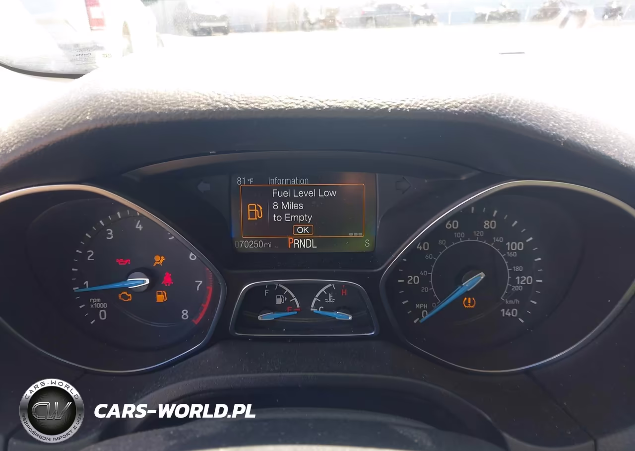 2018 Ford Focus Se VIN:1FADP3F22JL327318 - 7