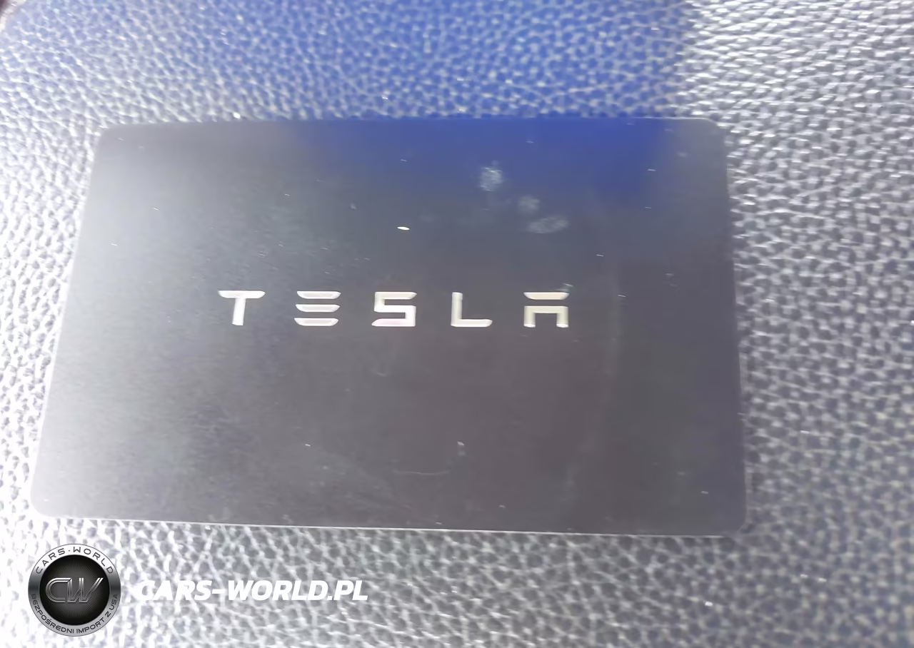 2026 Tesla Model Y VIN:7SAYGDED1TA580057 - 11
