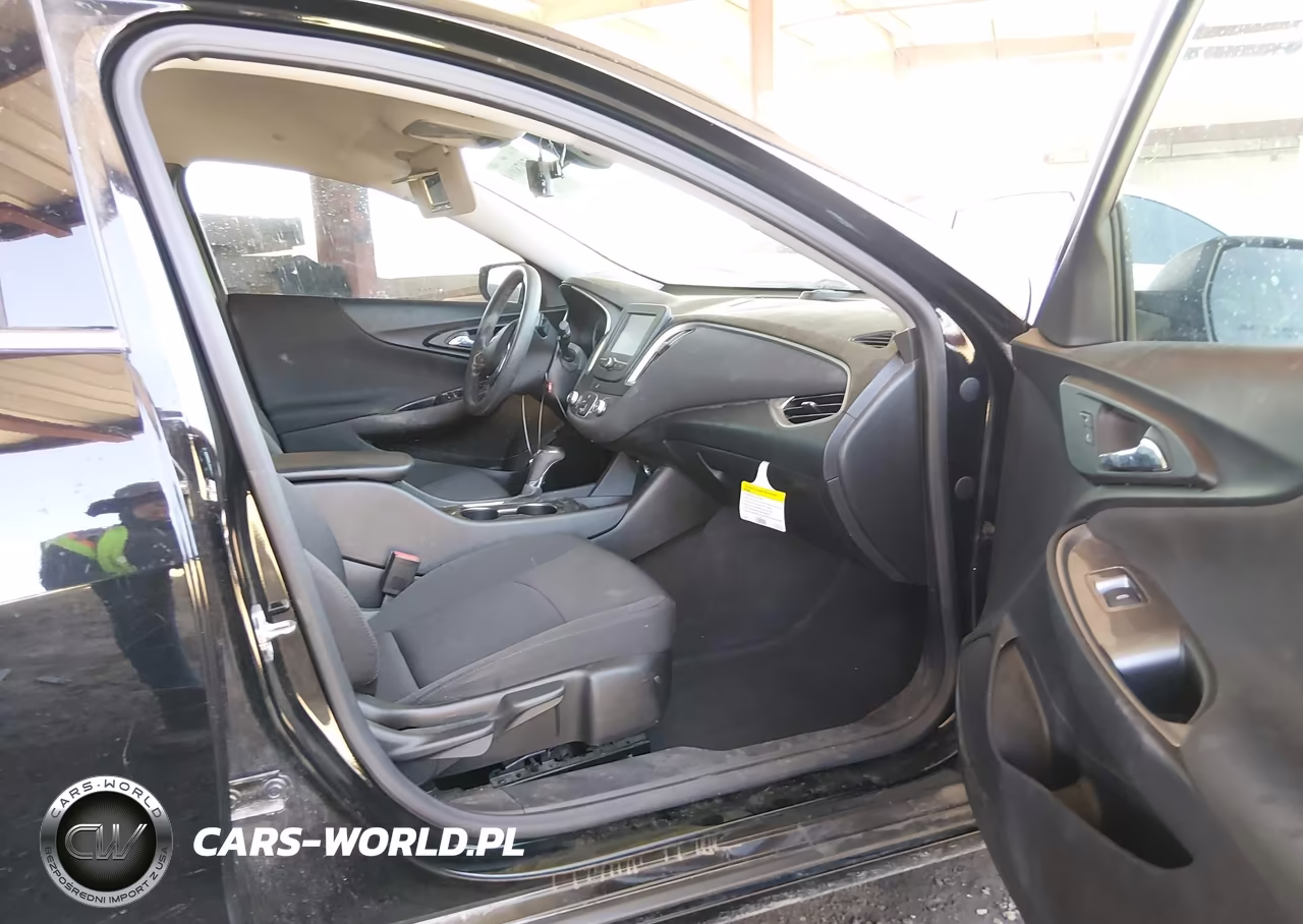 2018 Chevrolet Malibu 1Ls VIN:1G1ZB5ST0JF259939 - 5