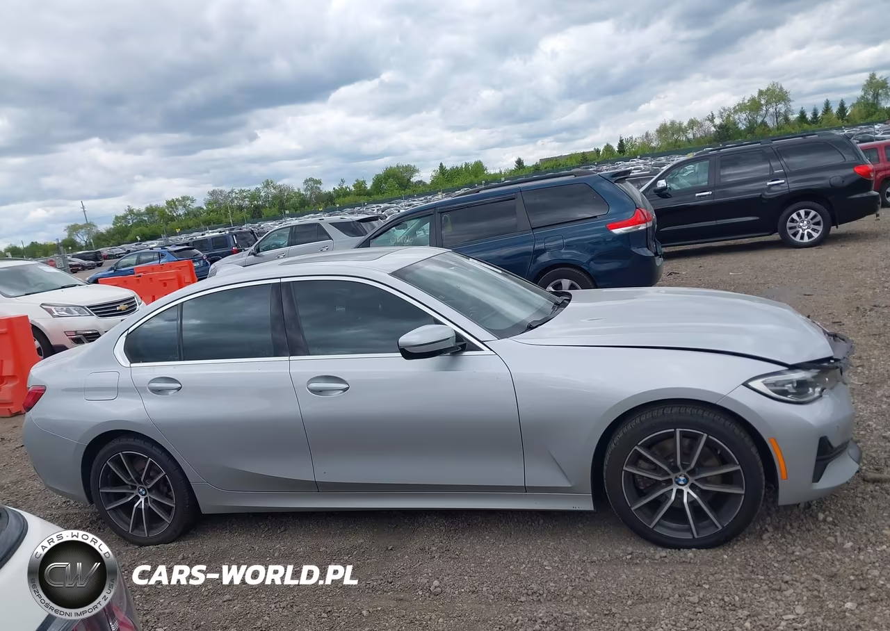 2019 BMW 330I xDrive VIN:WBA5R7C53KFH26768 - 13