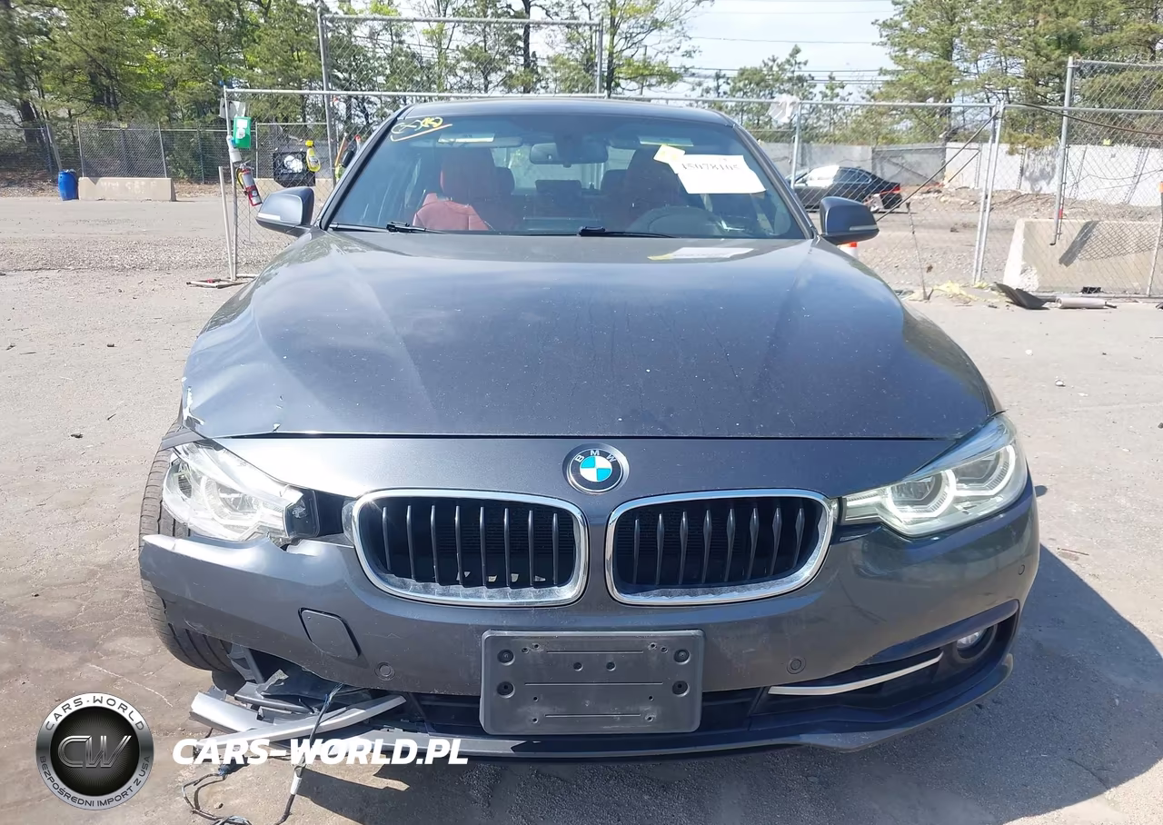 2018 BMW 330I xDrive VIN:WBA8D9C52JA013408 - 12