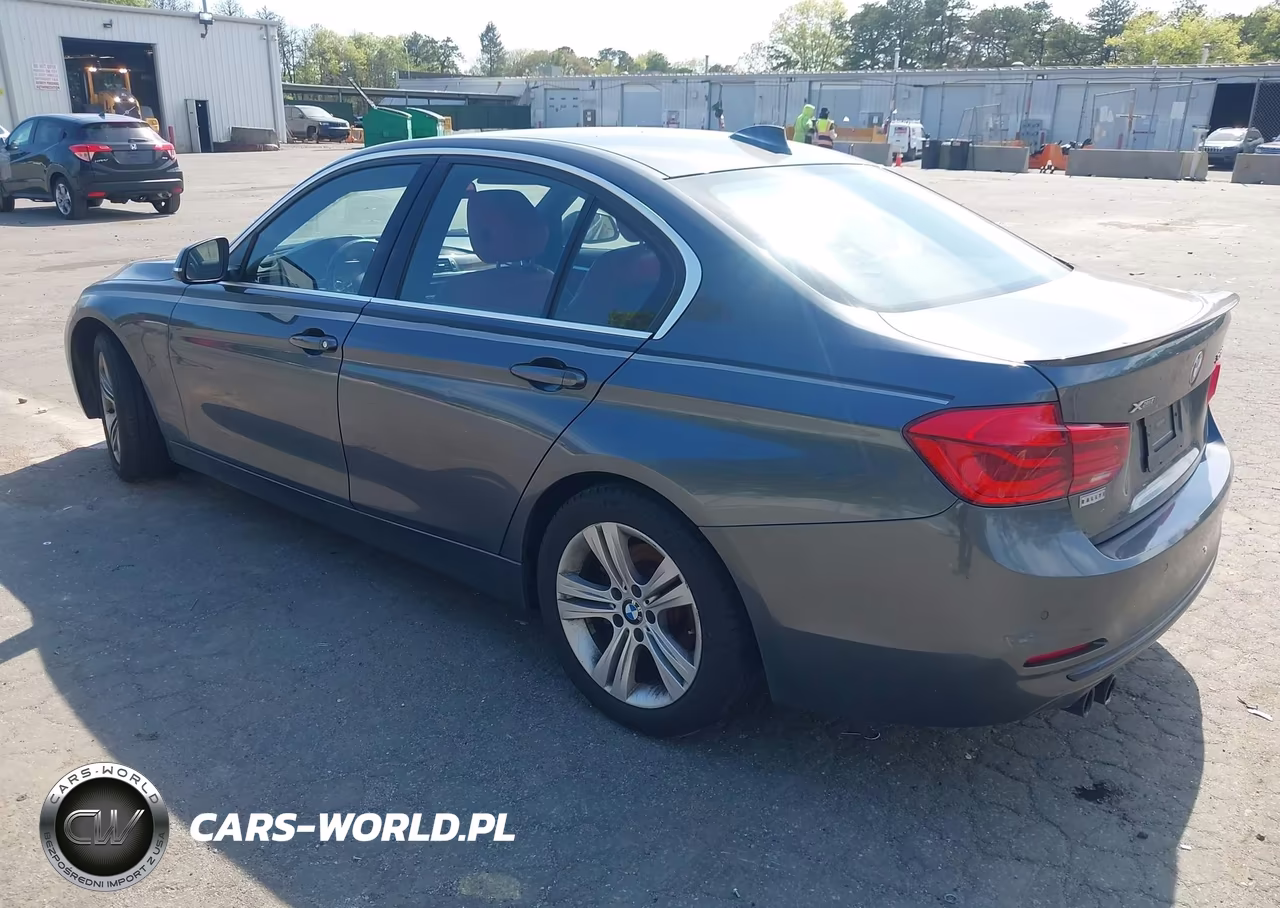 2018 BMW 330I xDrive VIN:WBA8D9C52JA013408 - 3