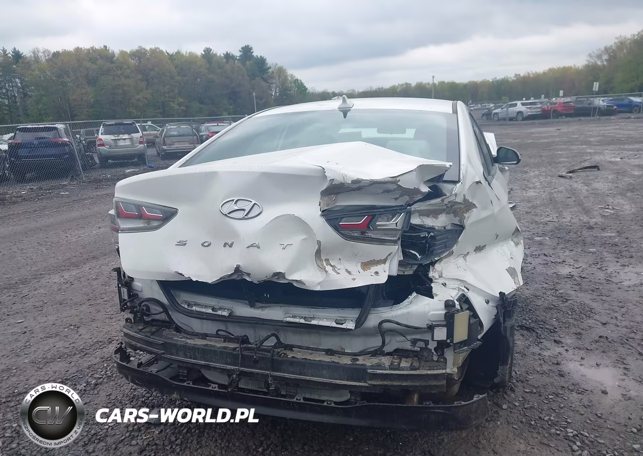 2019 Hyundai Sonata Hybrid Se VIN:KMHE24L31KA093553 - 15