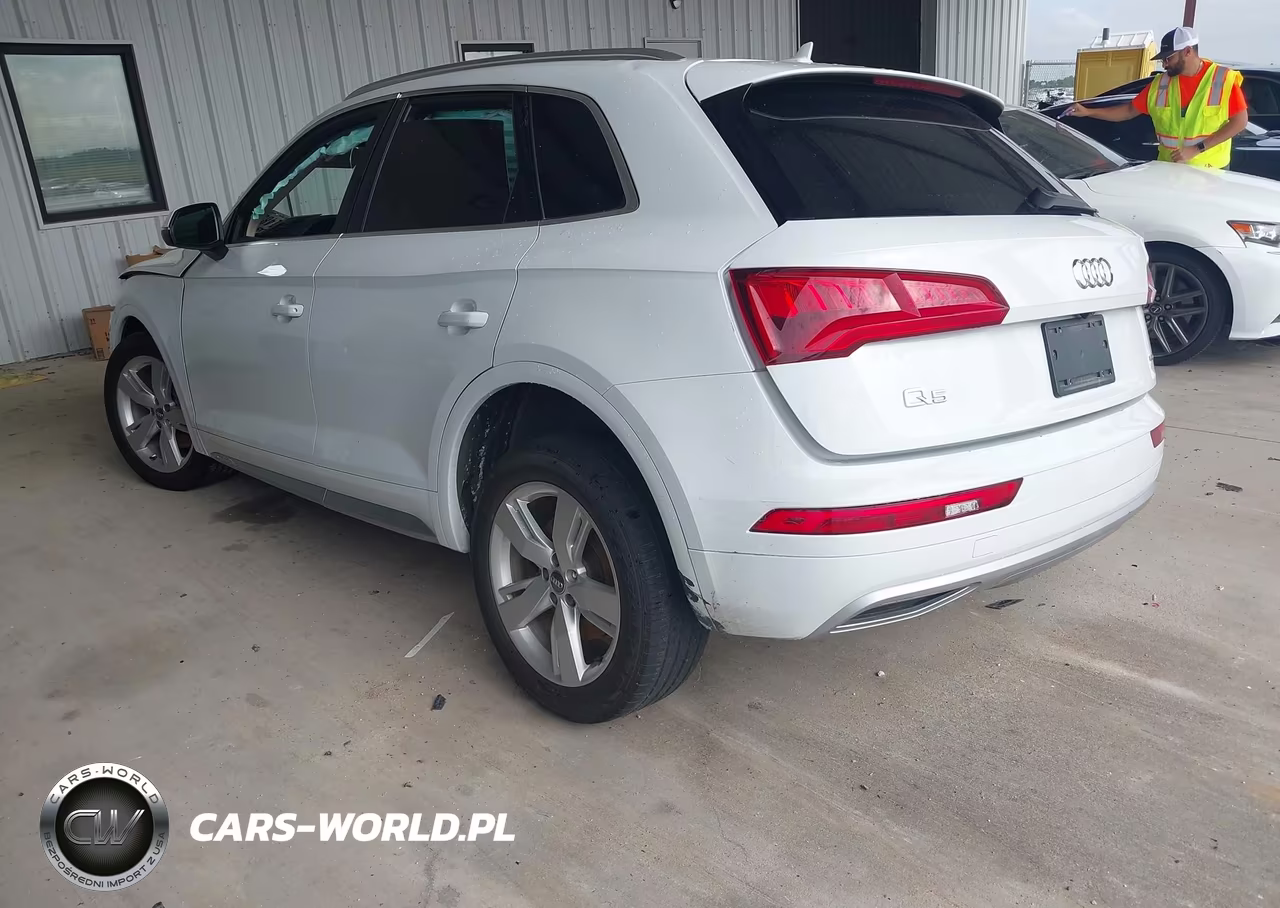2019 Audi Q5 45 Premium VIN:WA1ANAFY1K2057012 - 3