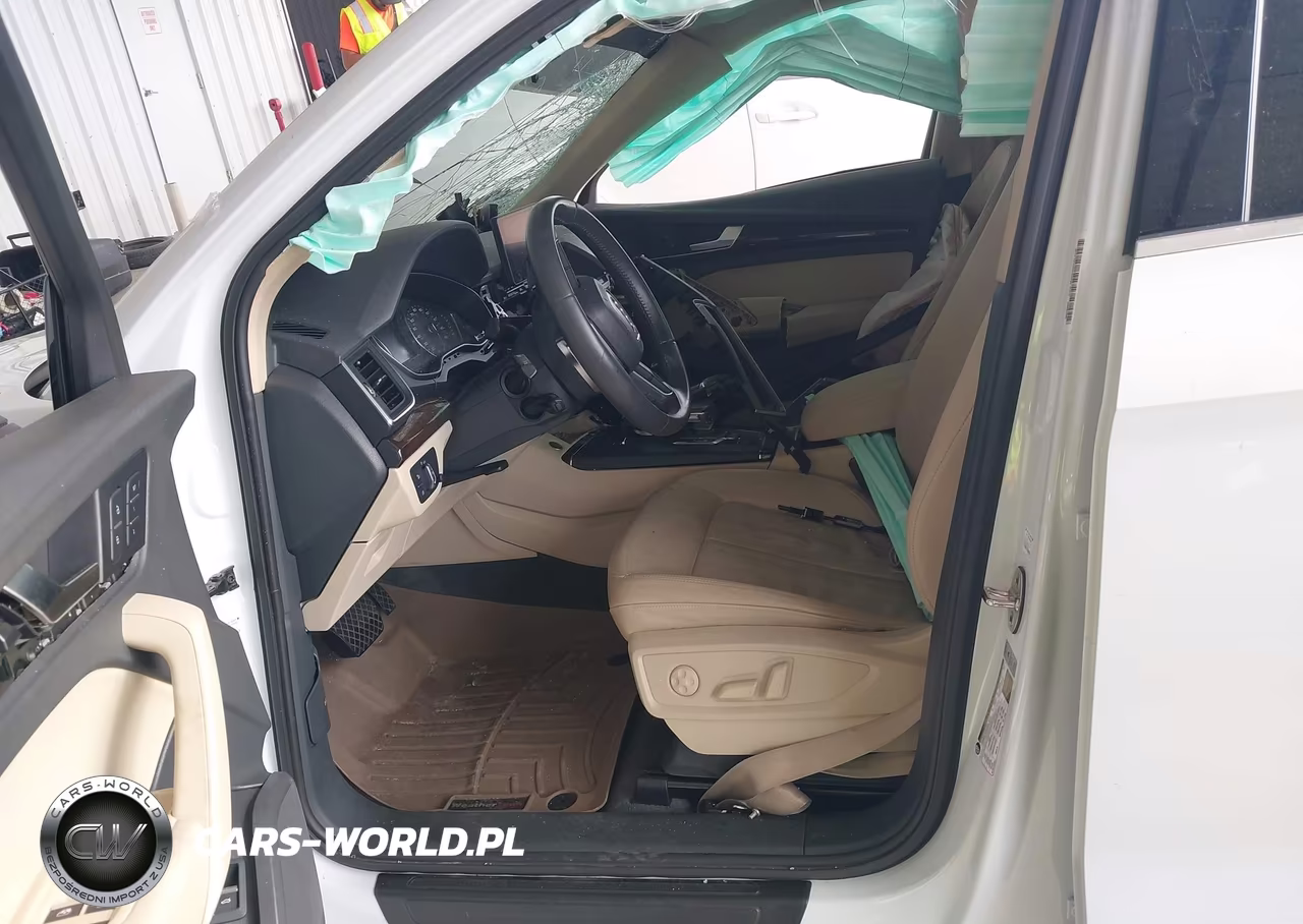 2019 Audi Q5 45 Premium VIN:WA1ANAFY1K2057012 - 5