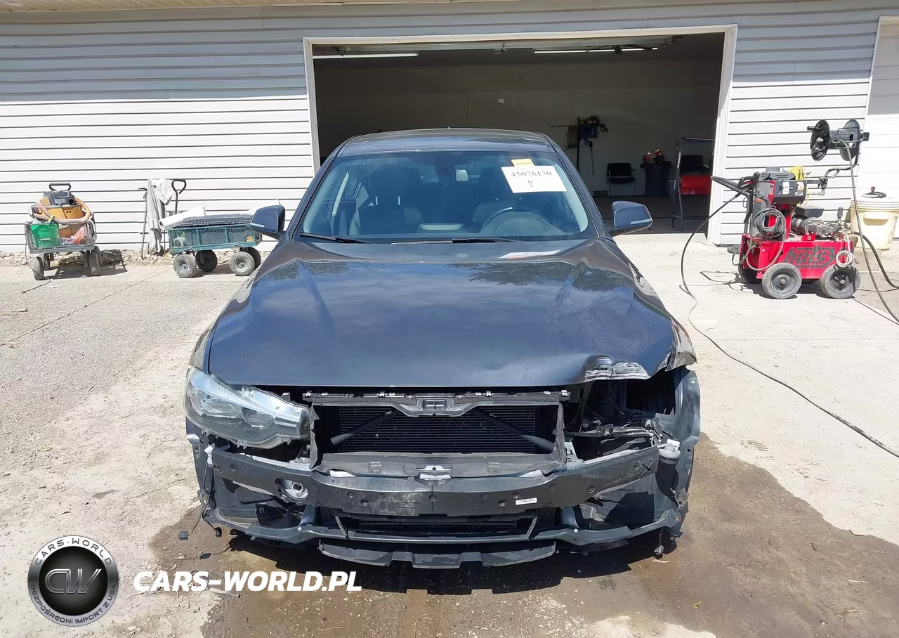 2016 BMW 320I xDrive VIN:WBA8E5G50GNU19219 - 13