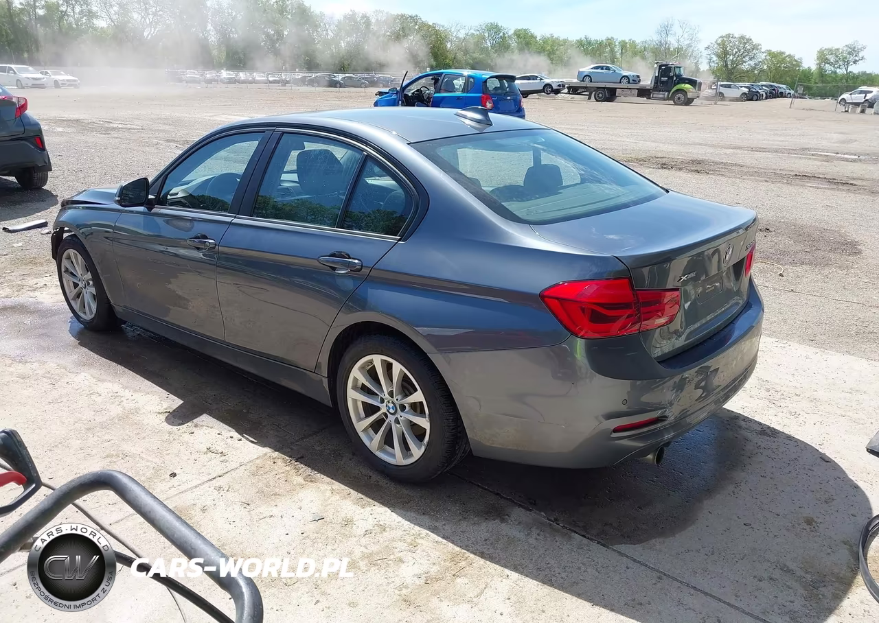 2016 BMW 320I xDrive VIN:WBA8E5G50GNU19219 - 3