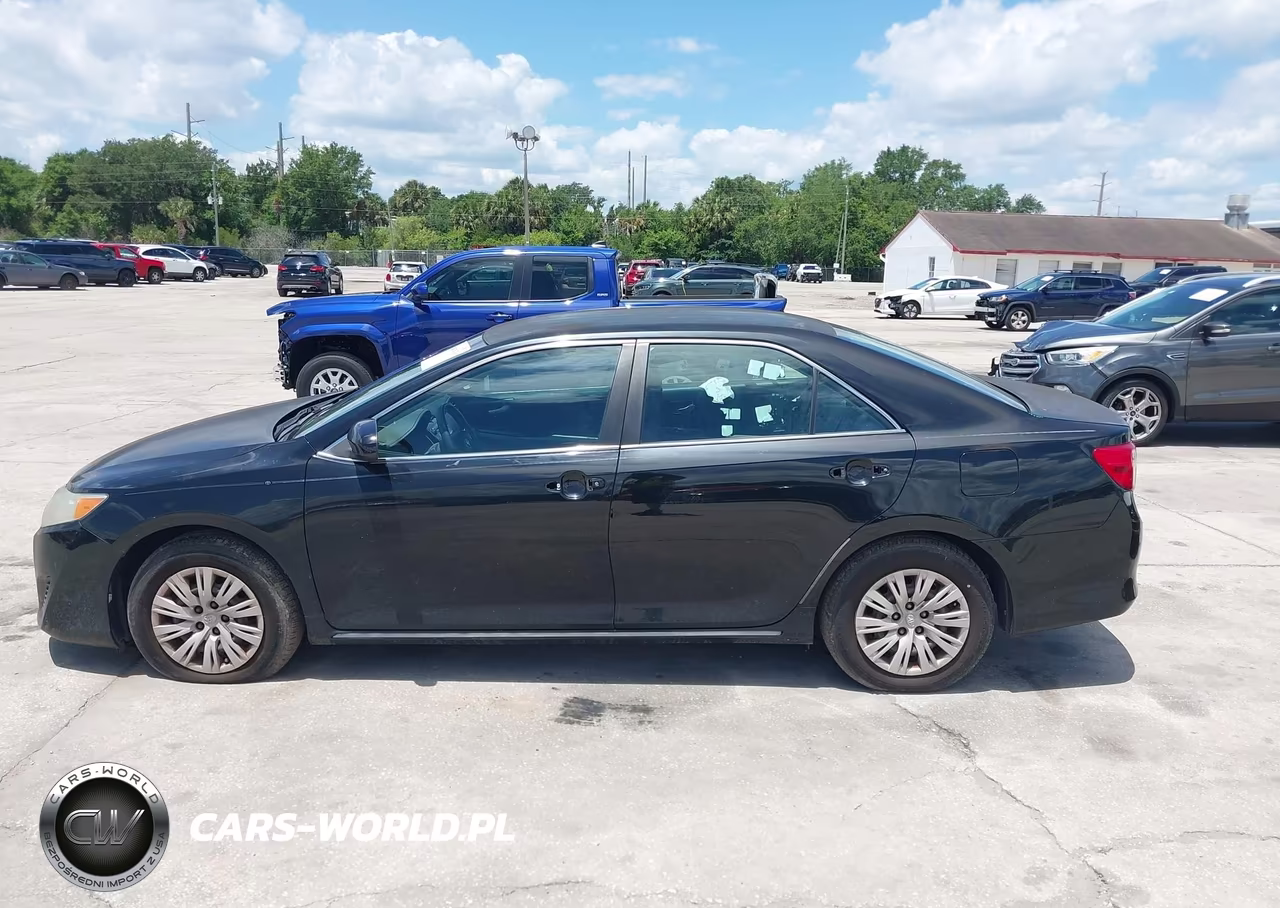 2013 Toyota Camry Le VIN:4T4BF1FK8DR278862 - 14