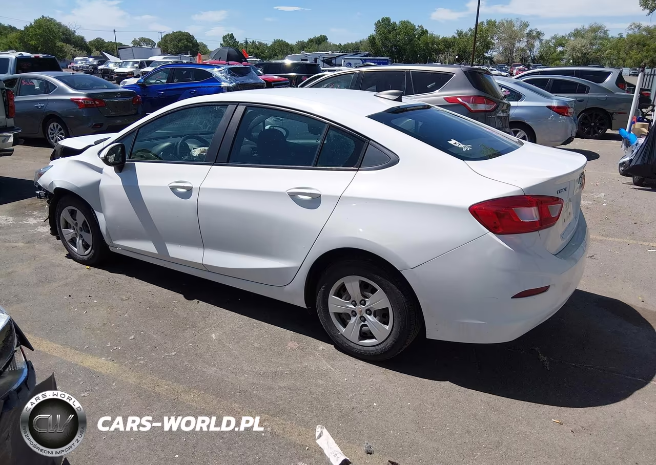 2016 Chevrolet Cruze Ls Auto VIN:1G1BC5SM3G7233250 - 3