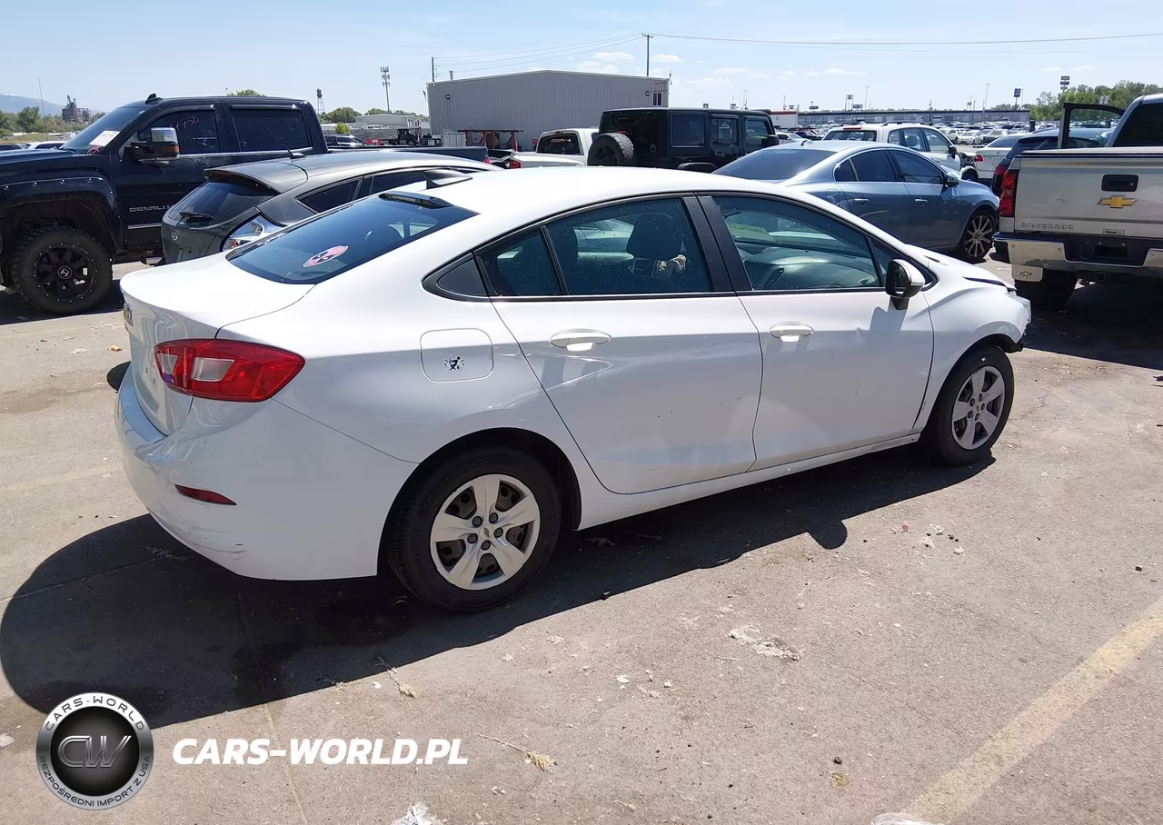 2016 Chevrolet Cruze Ls Auto VIN:1G1BC5SM3G7233250 - 4